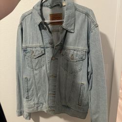 Levi’s Jean Jacket 