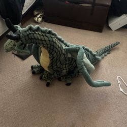 Tall Dragón Stuffed Animal