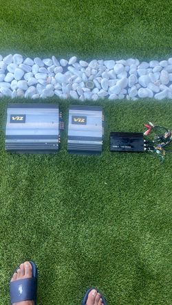 Alpine car amps
