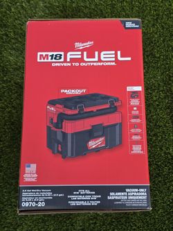 Milwaukee M18 FUEL 2.5 Gal Wet/Dry Vacuum 0970-20