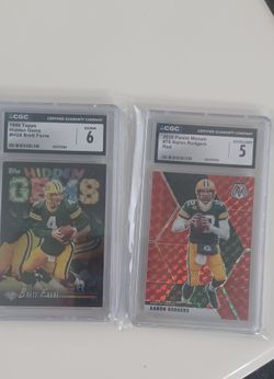 GREEN BAY PACKERS BRETT FARVE &AARON RODGERS GRADED CARDS