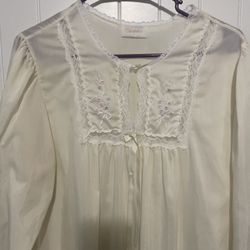 Beautiful Barbizon Vintage Duster/Robe