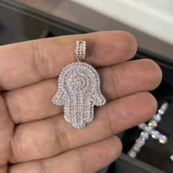 Moissanite Hamsa Pendant 