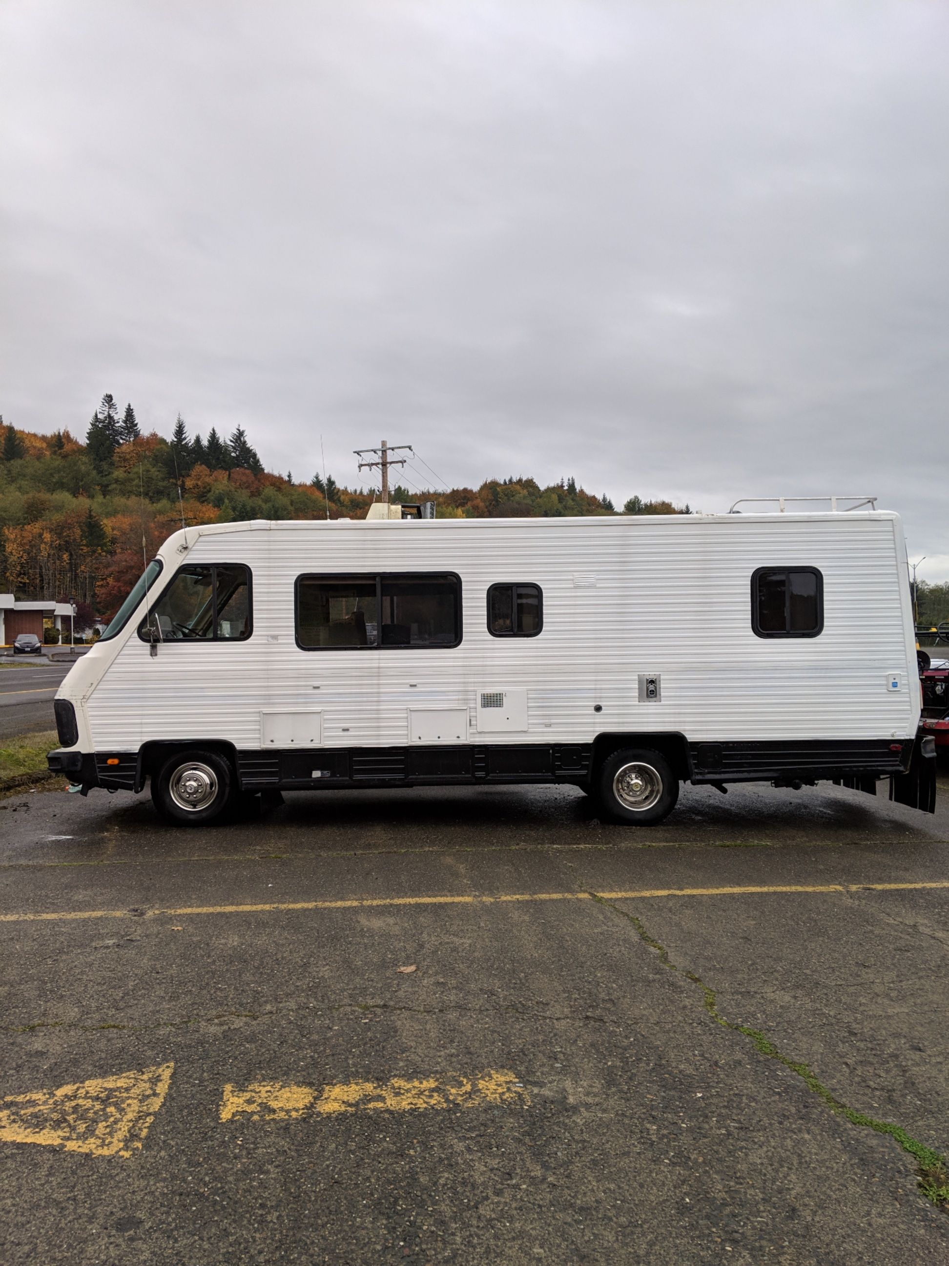 1984 Southwind by Fleetwood Motorhome