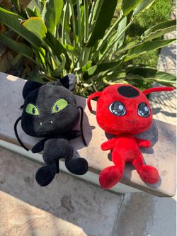 Miraculous Ladybug and Cat. Noir Tikki wristlet plush
