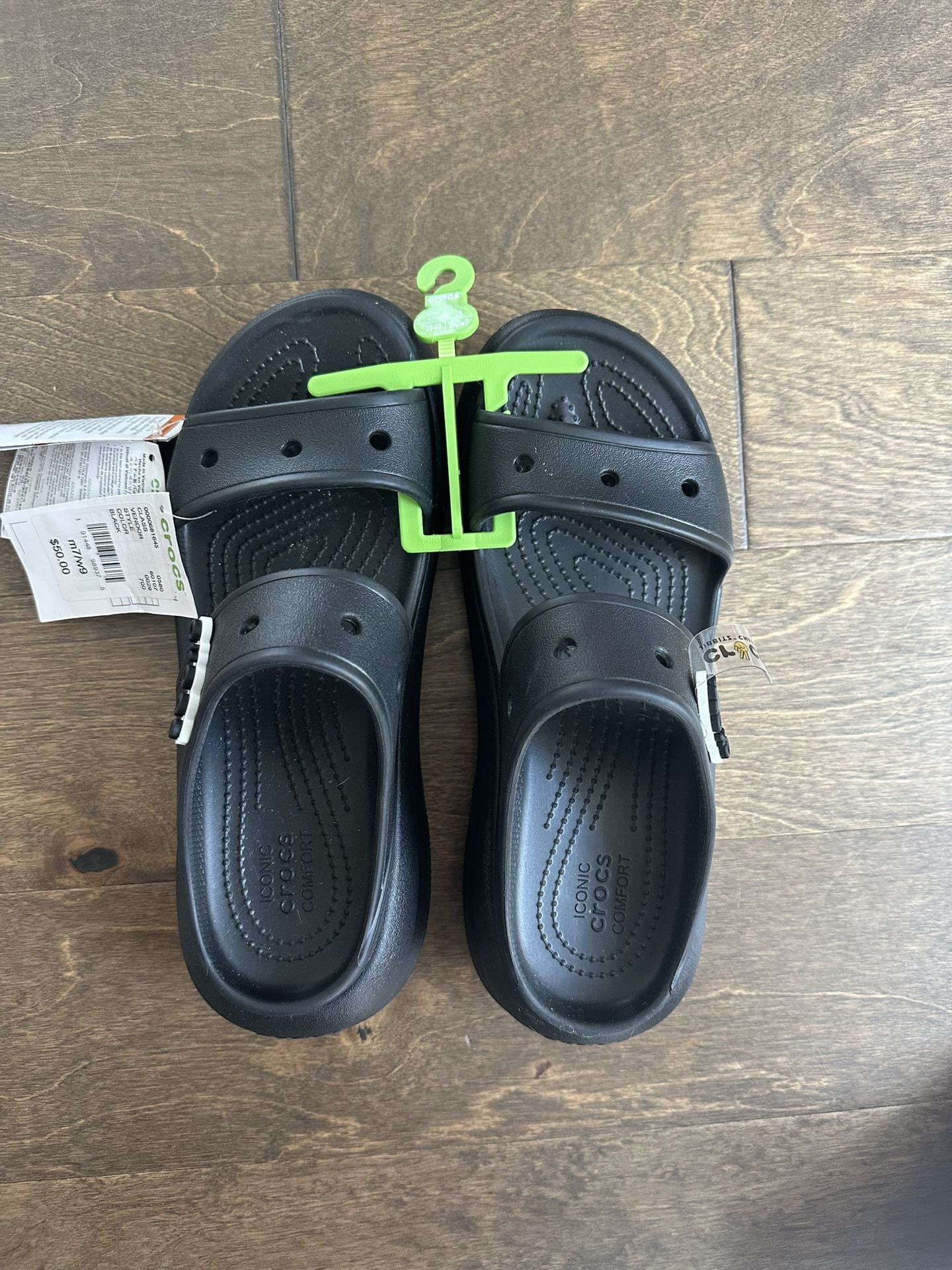 Crocs M7/W9