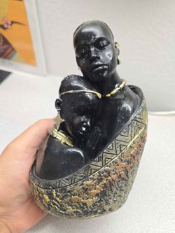 African Mother & Child Sculpture – Ethnic Tribal Style, 7.5” Figure