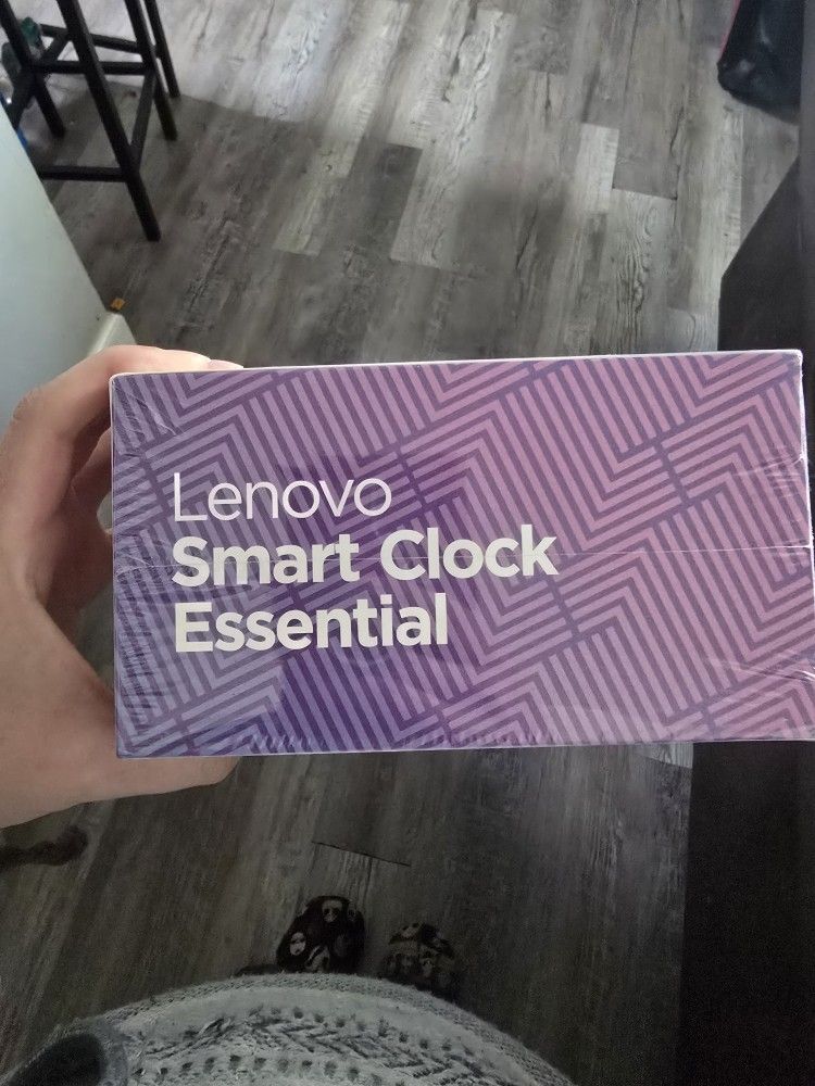 Lenovo Smart Clock Essential