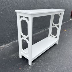 Entrance Table - Small Table