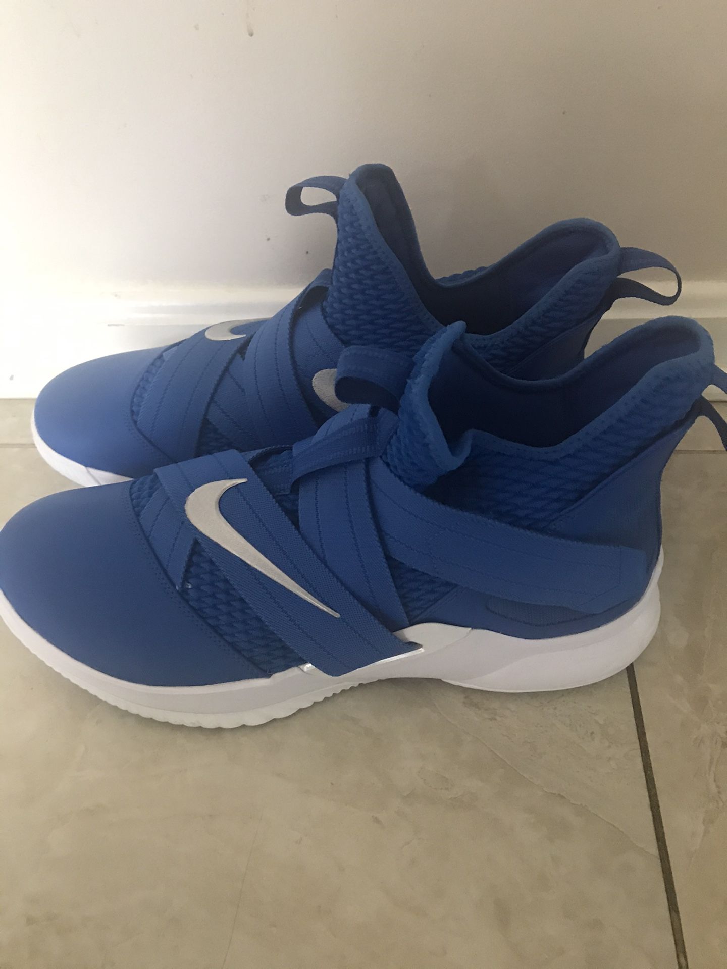 Nike, Lebron Soldier 12 Royal Blue , size 14.5 NEW