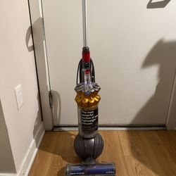 Dyson Small Ball Multi Floor Upright Vacuum 