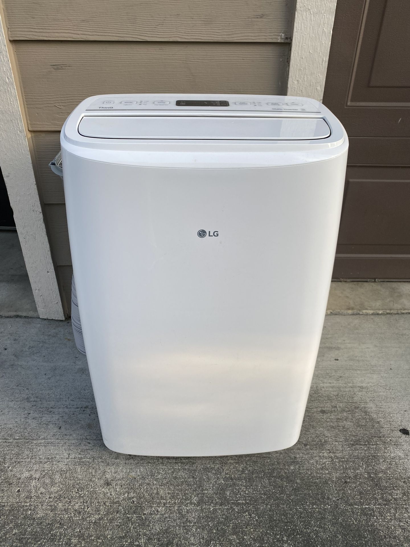 Portable Air Conditioner - Wifi Enabled Smart, Dual Inverter, LG 14,000 BTU