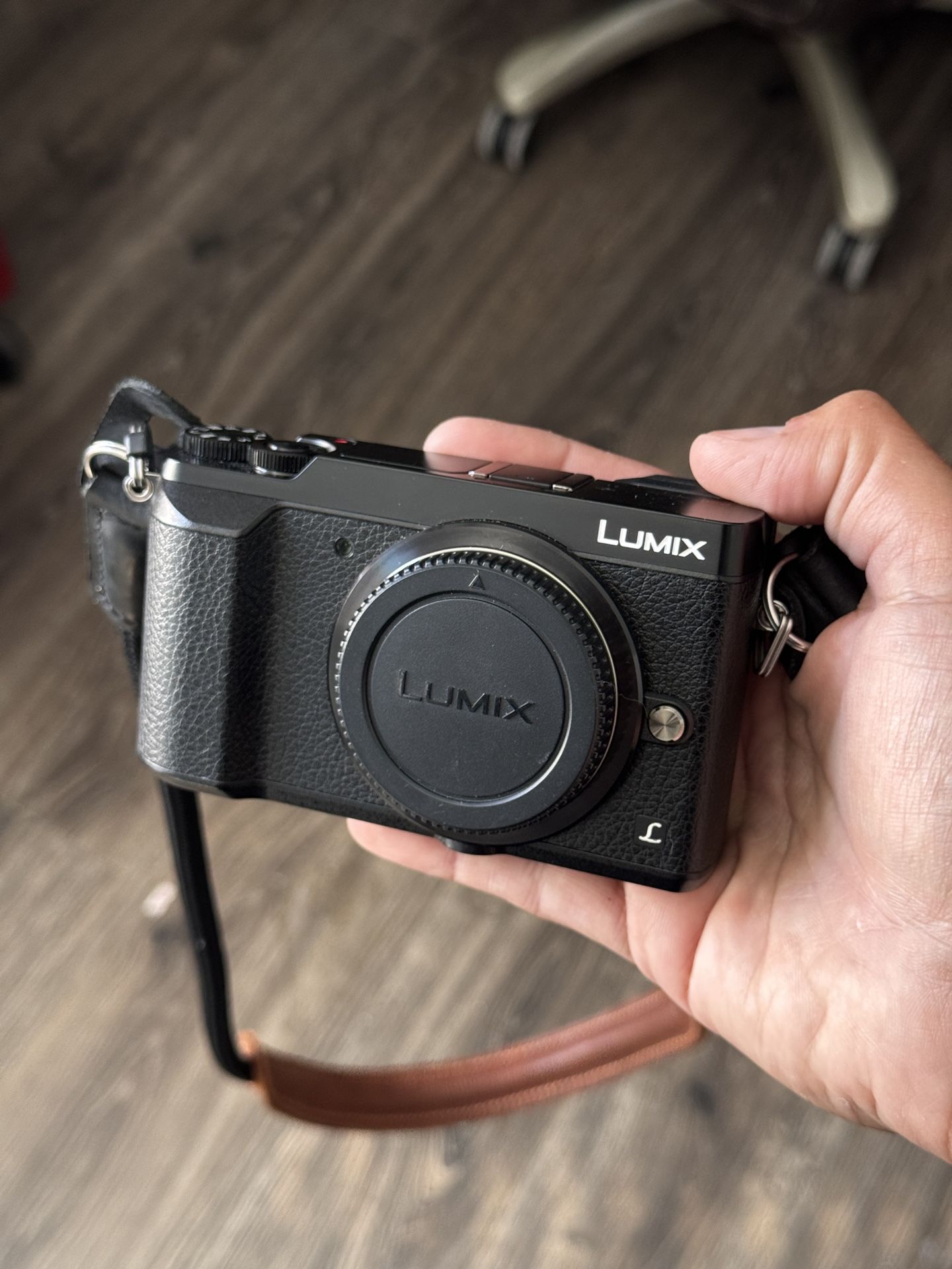Lumix GX85 