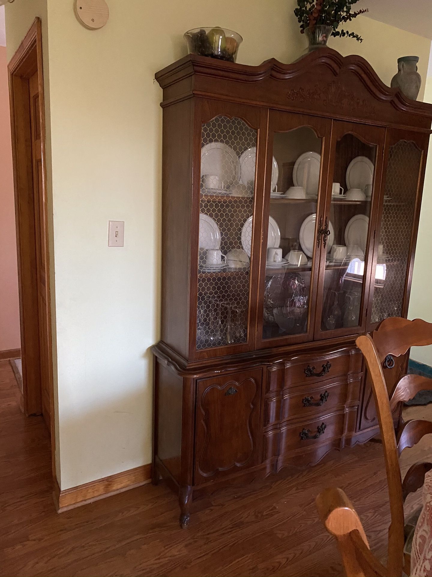 China cabinet