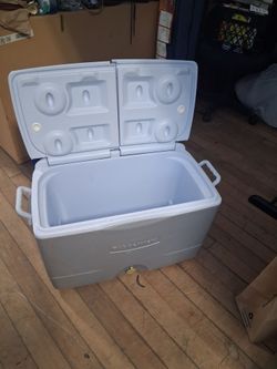 Large cooler