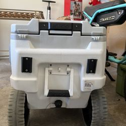 Igloo Trailmate Cooler 