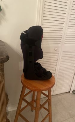 Walking Boot . Bota Para Pies O Piernas Fracturadas