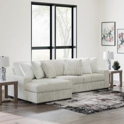 2-PC Stupendous Sectional. 🚚WE DELIVER🚚