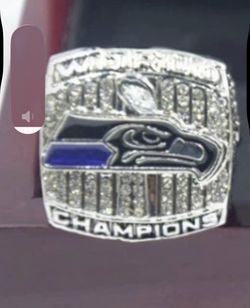 Seattle Seahawks 2013/14 superbowl world champions Ring (Wilson) size 11
