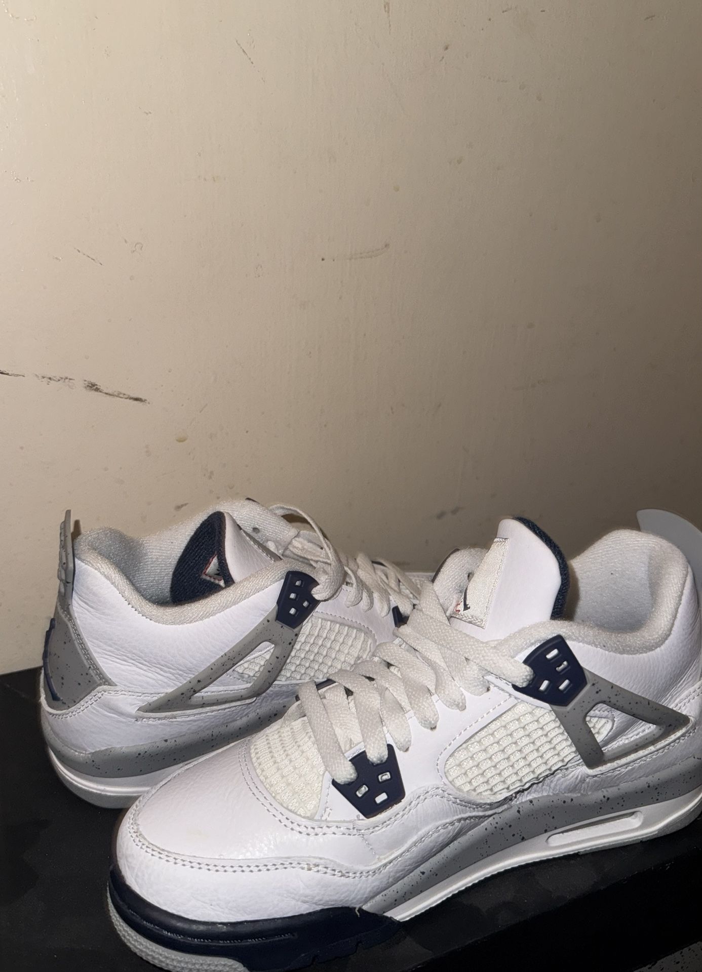 Jordan Retro 4s Midnight Blue