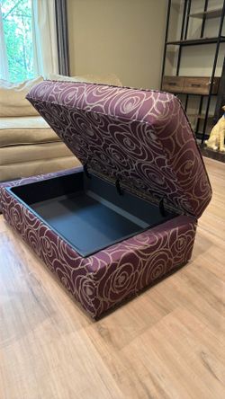 Ethan Allen Ottoman