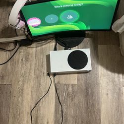 Xbox Series S With Curved Montior And Headset Comes With Controller Too
