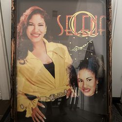 Selena Clock