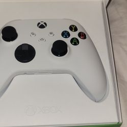 XBOX ONE CONTROLLER 