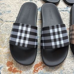 Size 11/12 Men’s Slides