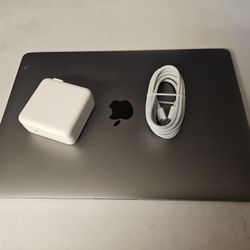 Apple Macbook Pro i5 16gb Ram 256gb SSD Drive 13" Screen 2020