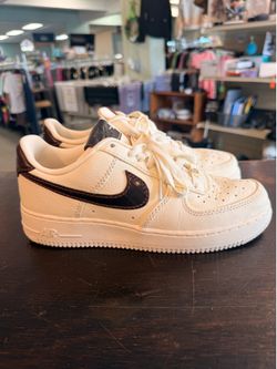 Nike Air Force 1 '07 'Soft Pearl Brown Croc' Size 7.5, Great Condition7.5