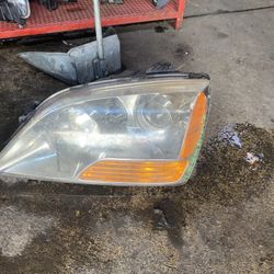 2007 2009 Kia Sorento Driver Left Headlight 