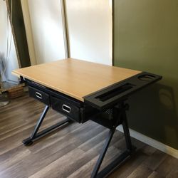 Art Table