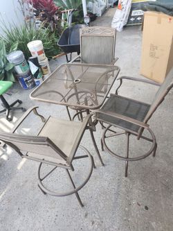 Free patio set