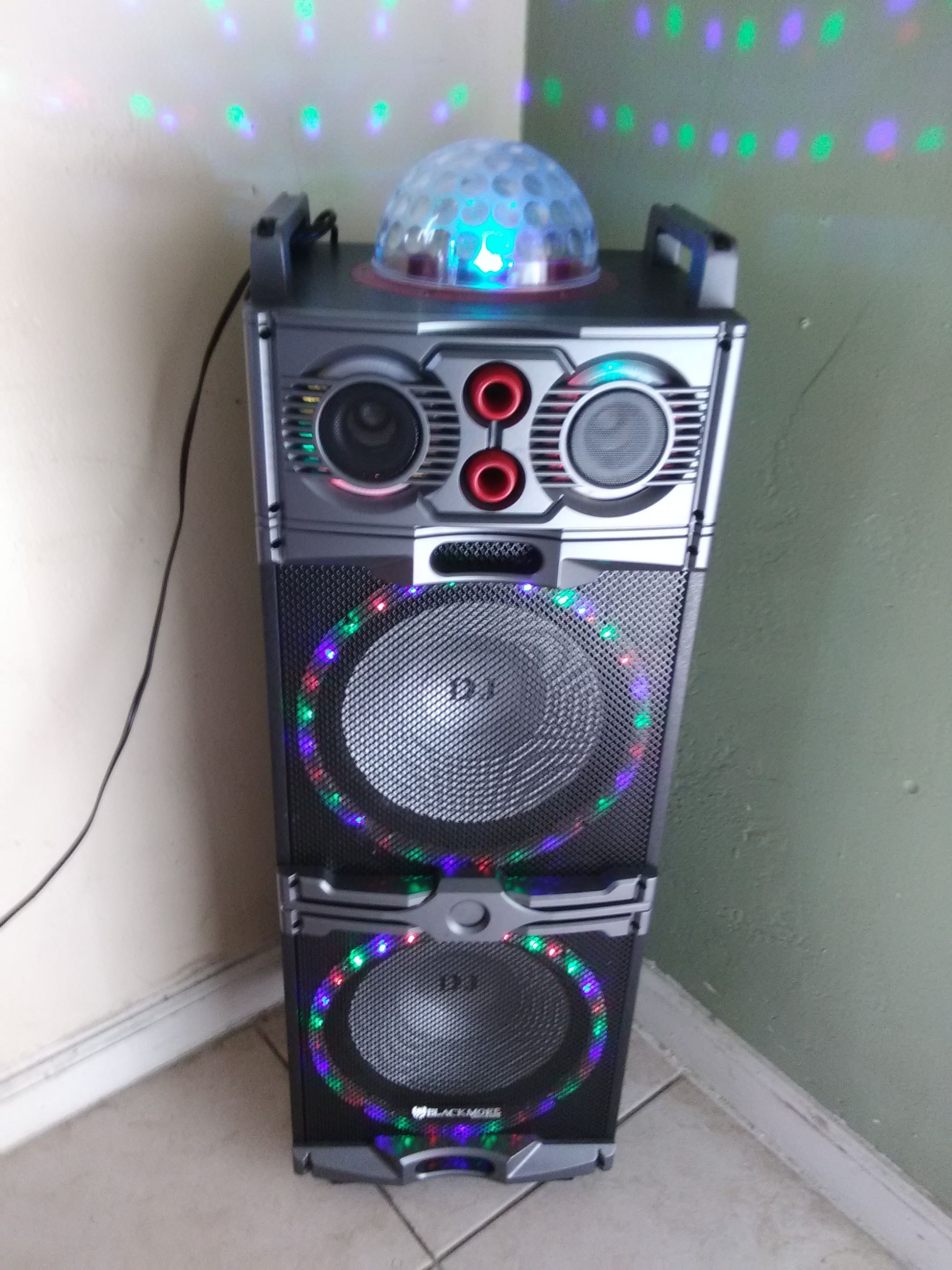 BOCINA BLACKMORE MOBILE ELECTRONIES DE 2600 WATTS