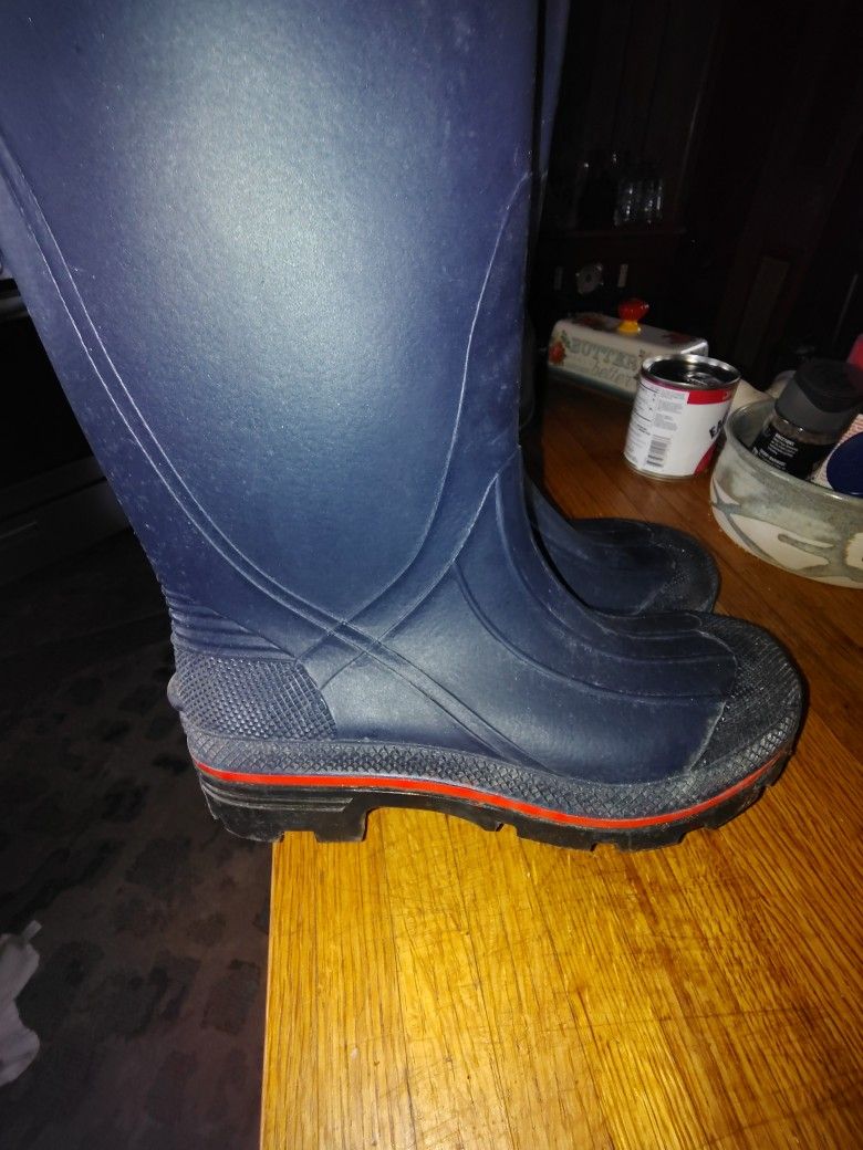 Women's Rubber Rain Boot Size 7
