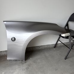 Nissan 370z Passenger Side Fender 2009 2010 2011 2012 2013 2014 2015 2016 2017 2018 2019 2020