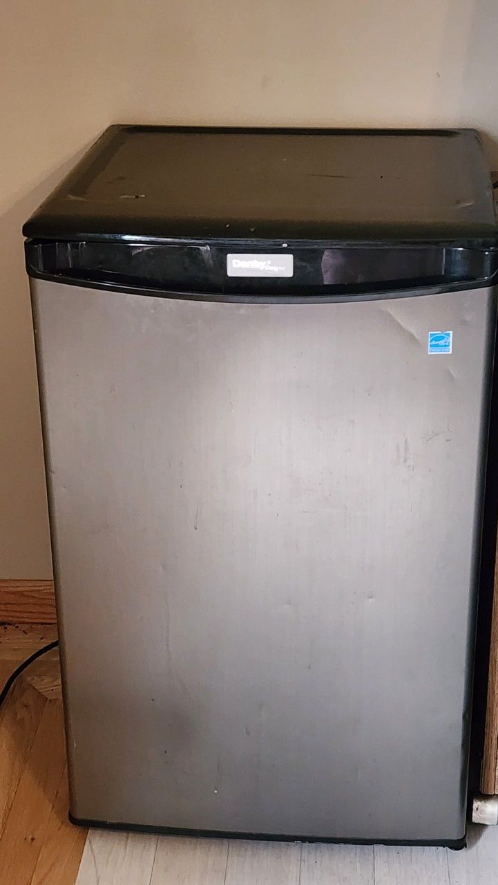 mini fridge