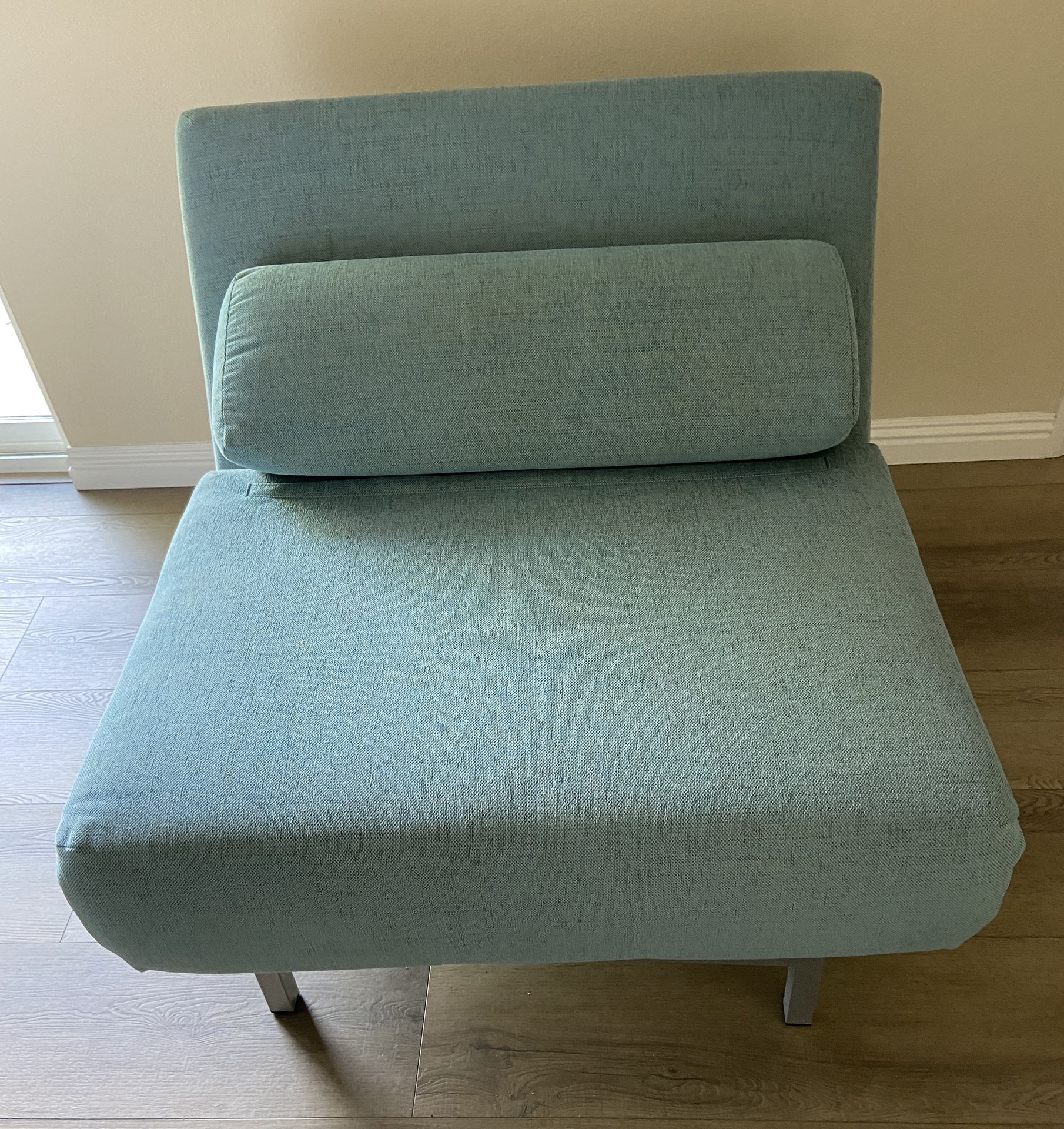 New Mobital ISO Single Sleeper Swivel Chair-Bed
