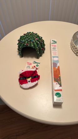 Bearded Dragon Christmas Tank Items