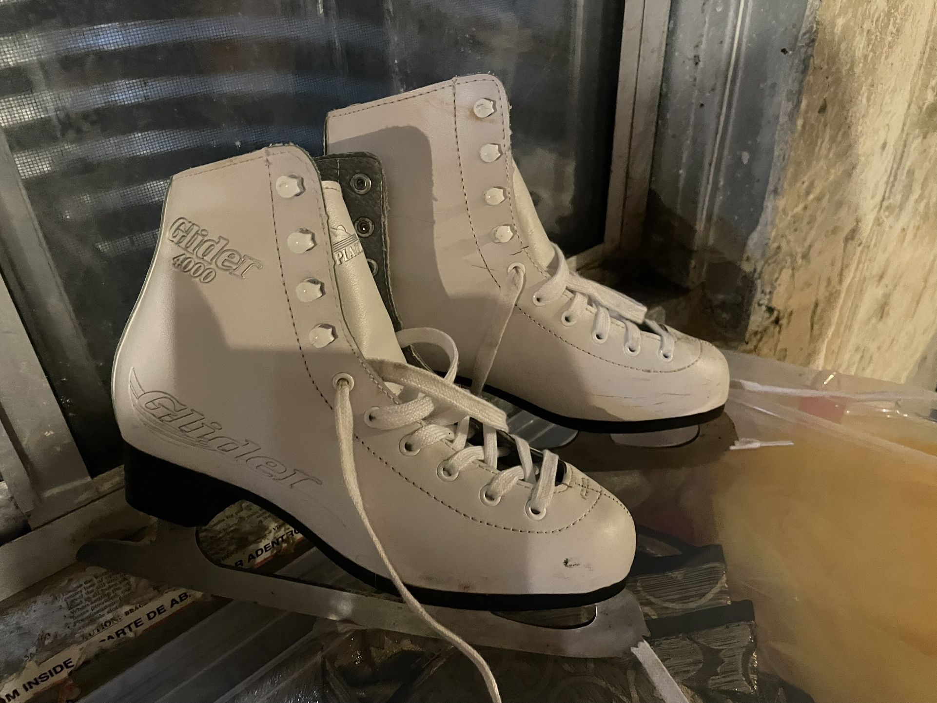 Kids Ice Skates