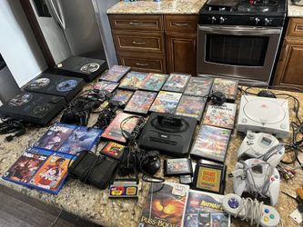 video Games 3X Boxes, Sega Game Zig A Video Game Dream Castle