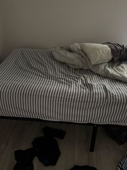 Mattress full moving out