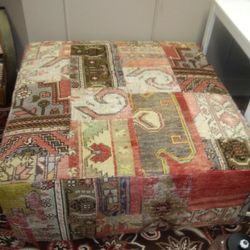 Brand new 39by39 Rolling ottoman High quality Masterpiece