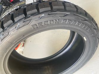 35x12.50R24LT Nitto Recon Grappler A/T tire