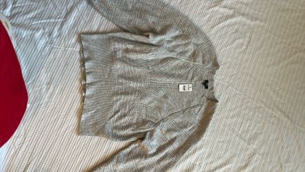 Women’s Express Sweater