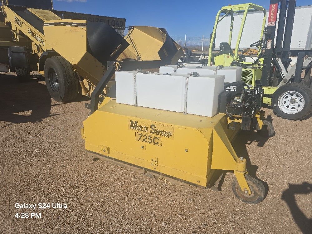 forklift sweeper attachment hydraulic
