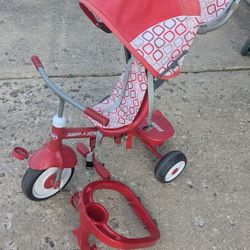 Radio Flyer 4-in-1 Stroll Trike Tricycle