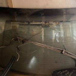 Chevy Impala Back Glass 94/96 Super Sport