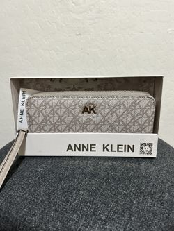 ANNE KLEIN LONG WALLET